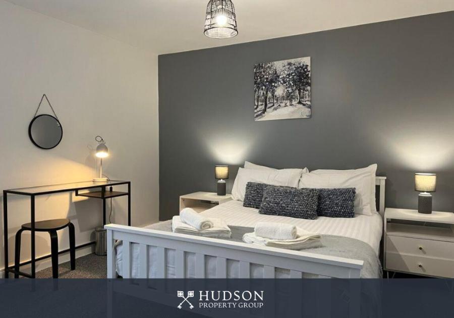 Open Plan Townhouse In Shrewsbury Villa Kültér fotó
