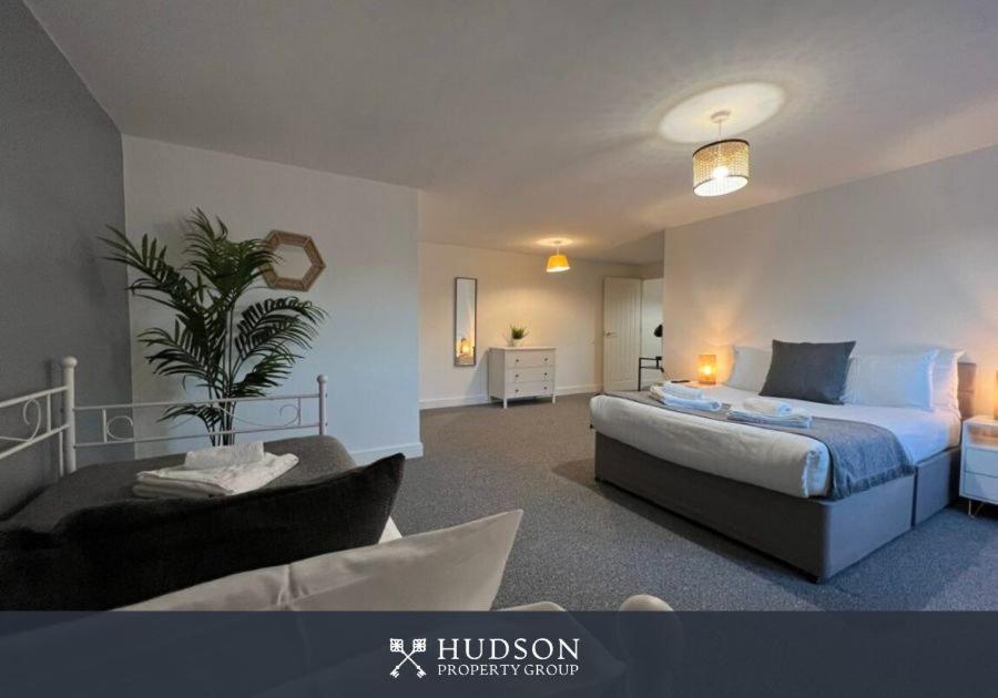 Open Plan Townhouse In Shrewsbury Villa Kültér fotó